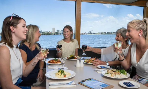 Scenic Swan River Buffet Lunch Cruise in Perth
