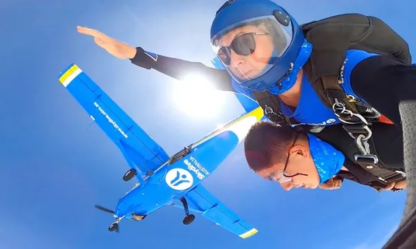 Cairns Tandem Skydive up to 15,000ft with transfers