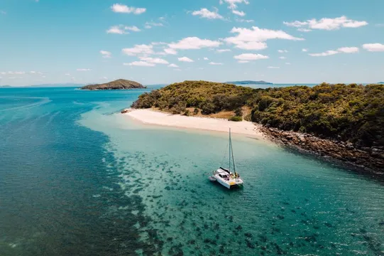 Yeppoon & Keppel Islands Southern Great Barrier Reef Full Day Sailing & Snorkelling Tour