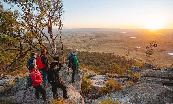 Lost World Carnarvons (Wallaroo and Roma) Day Tour with Meals Included