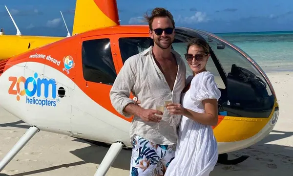 Reef Scenic 30 Minute Flight With Landing On Vlassof Cay